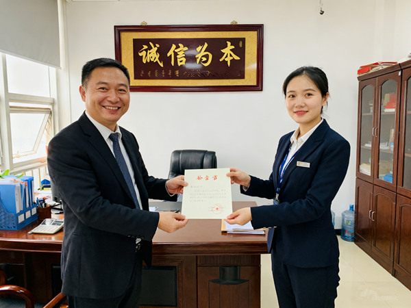 如何通过沟通与心理疏导提升催收成功率？讨